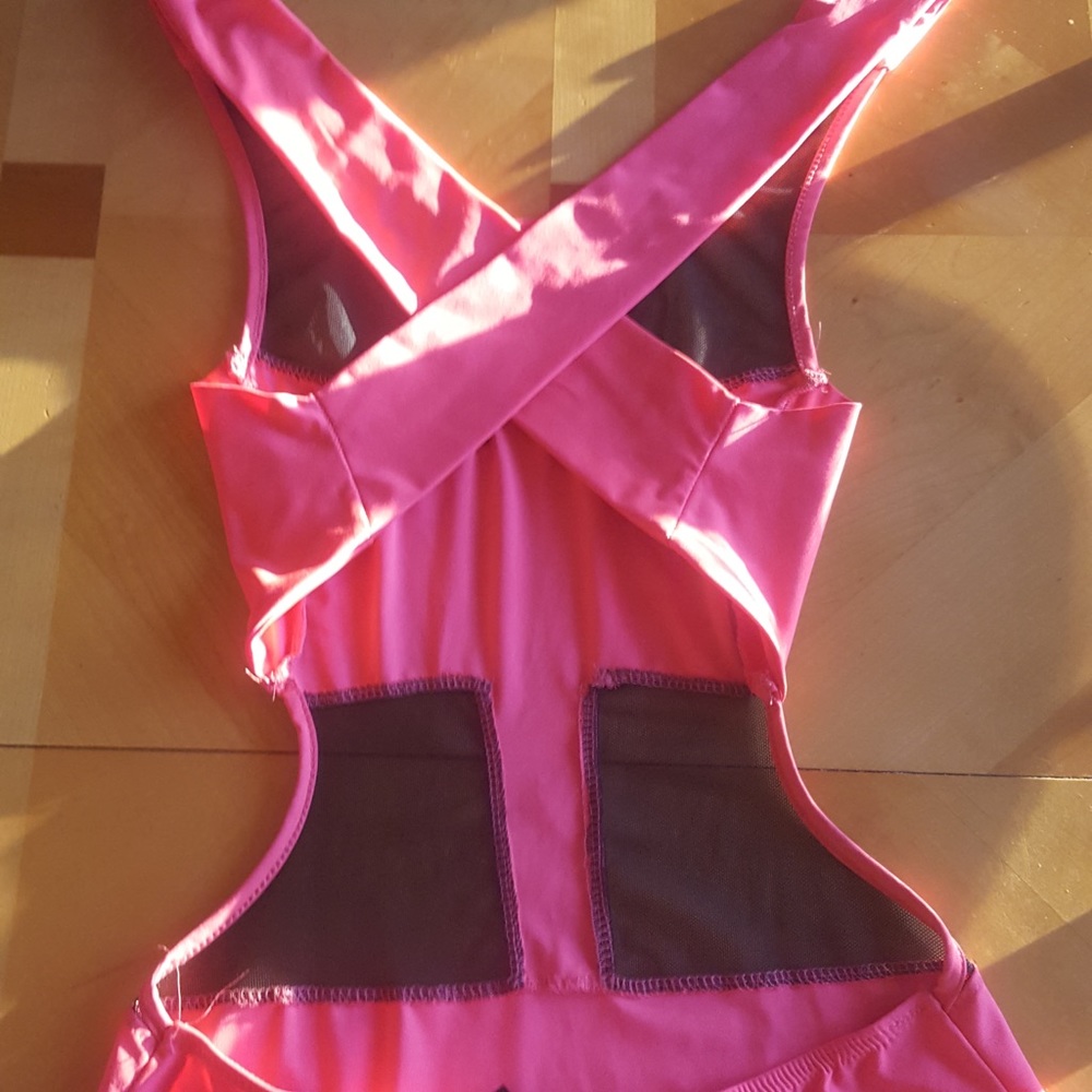 Open back mini - Picture 2 of 8